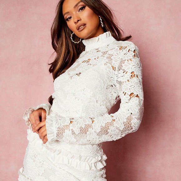Boohoo Dresses & Skirts - NWT LACE HIGH NECK LONG SLEEVE TIERED MINI DRESS SIZE 8